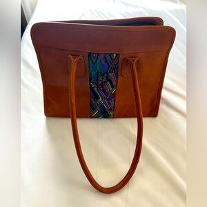 Beautiful Guatemalan brown leather purse with embroidery
